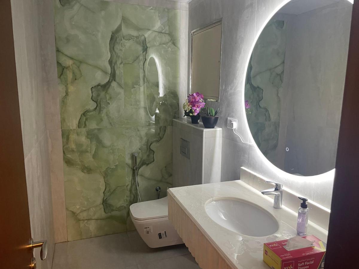 Usmans 1 Bedroom 4 Beds Jbr Huge Sea View 120 Sqm 2 Balconies Dubai Luaran gambar